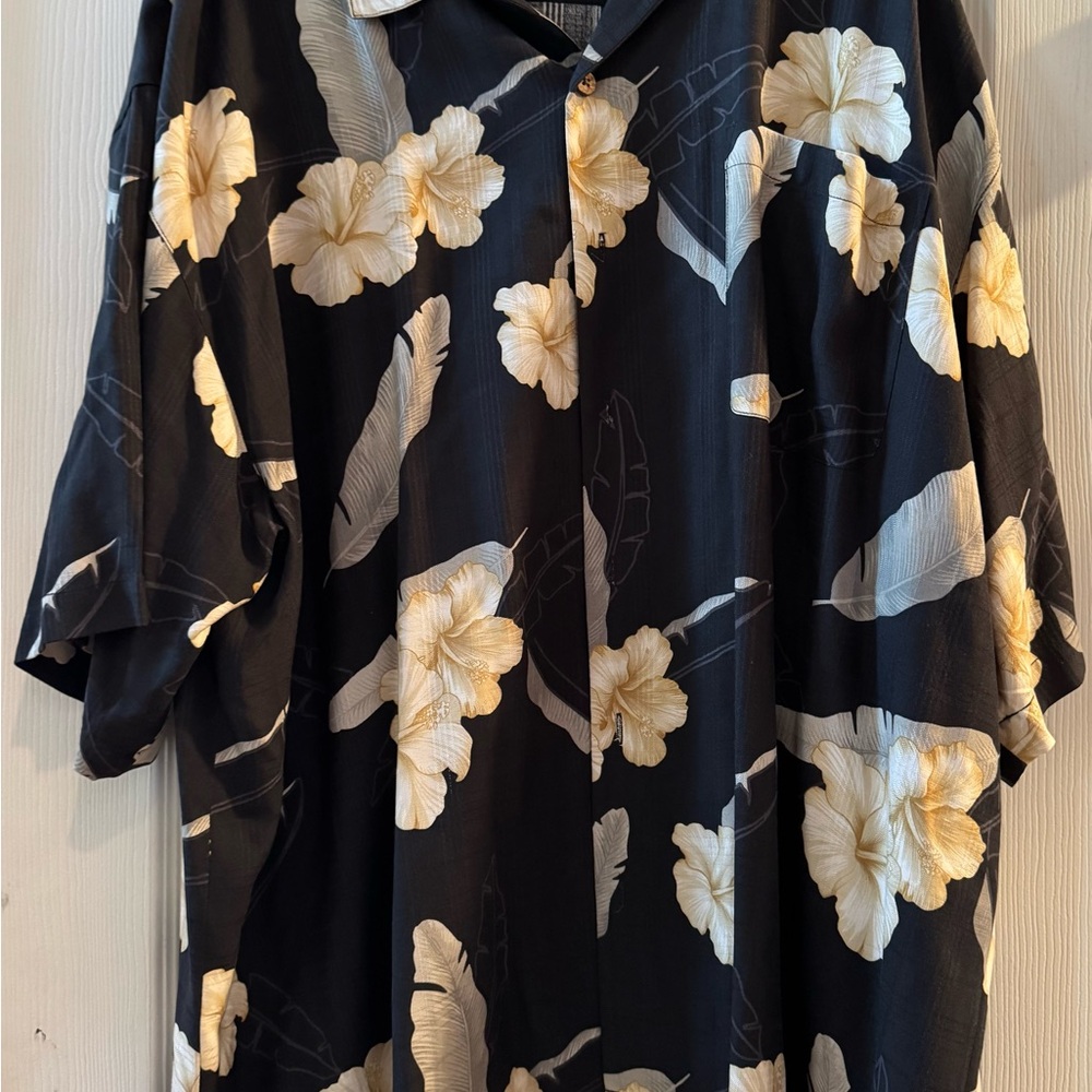 Floral Black Silk Tommy Bahama Hawaiian Shirt XL